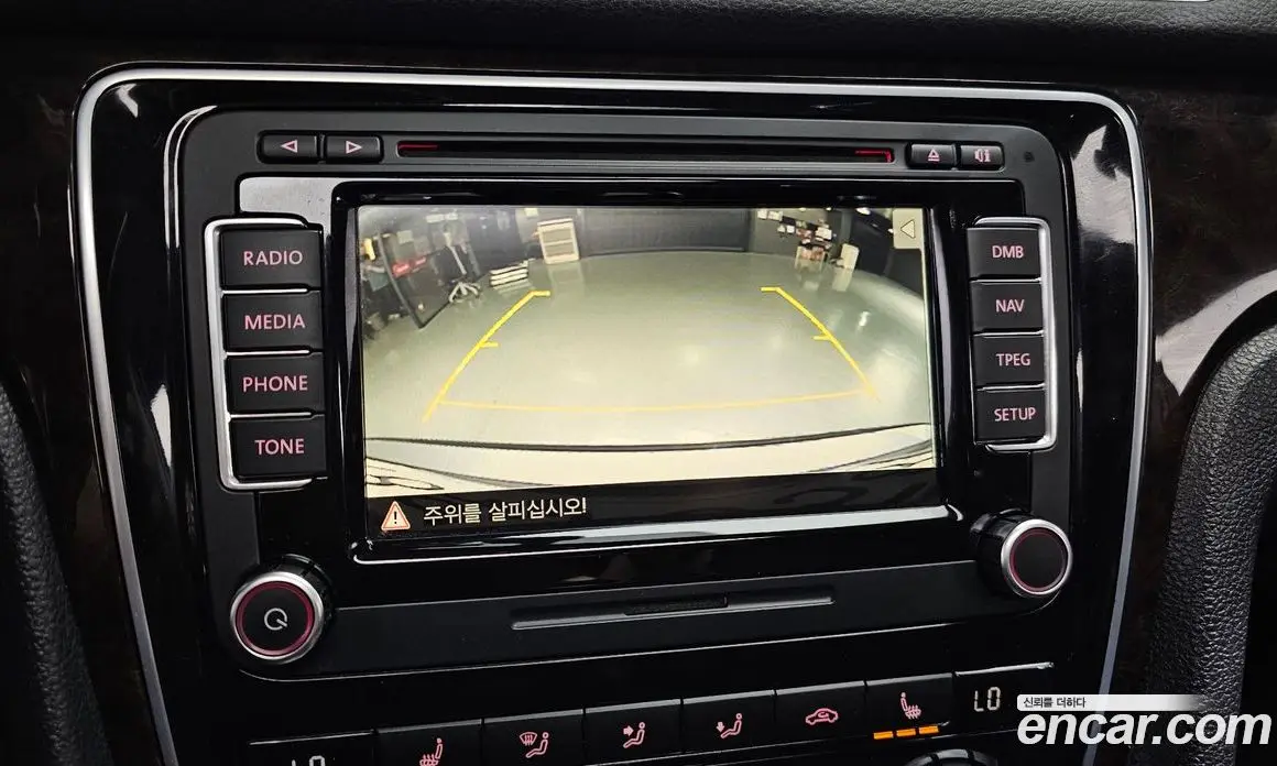 Volkswagen Passat 2015 1.8 автомат (гидро), фото 18