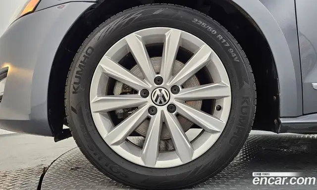 Volkswagen Passat 2015 1.8 автомат (гидро), миниатюра 5