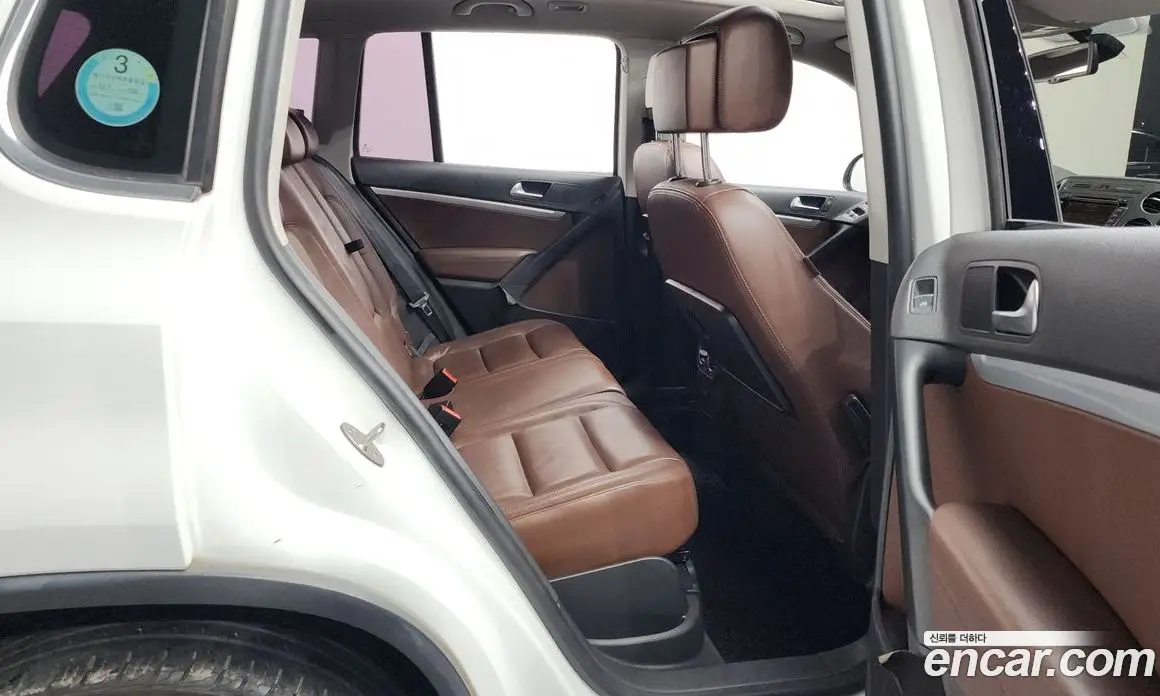 Volkswagen Tiguan 2015 2.0 автомат (гидро), фото 12