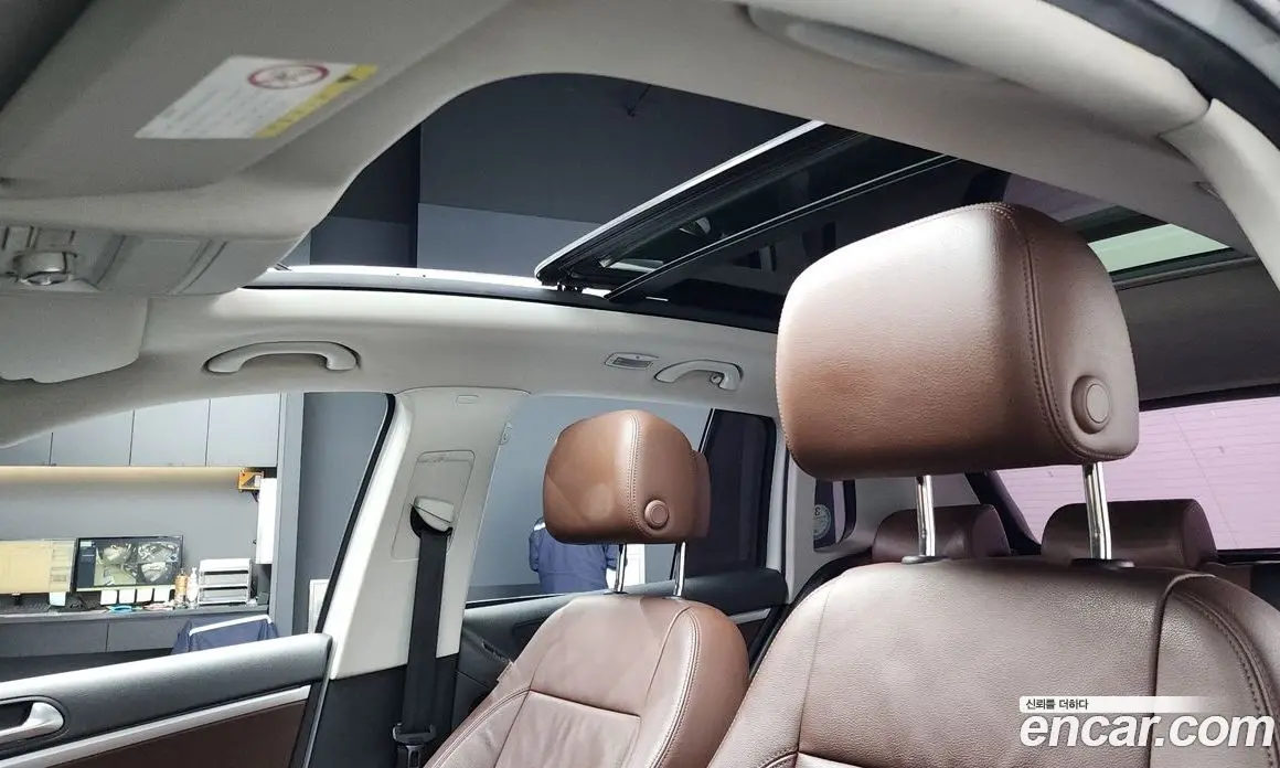 Volkswagen Tiguan 2015 2.0 автомат (гидро), фото 18