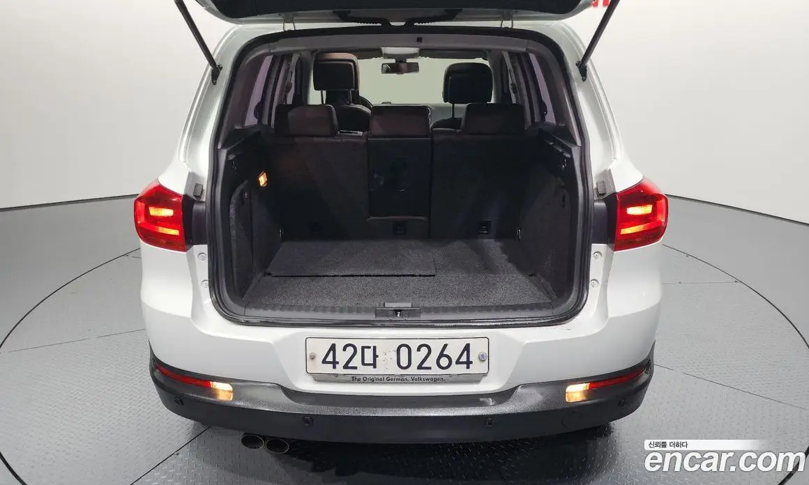 Volkswagen Tiguan 2015 2.0 автомат (гидро), фото 20