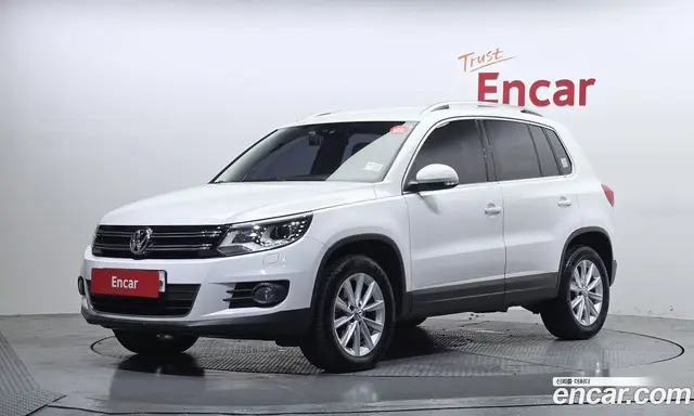 Volkswagen Tiguan, 2015, 120 800 км