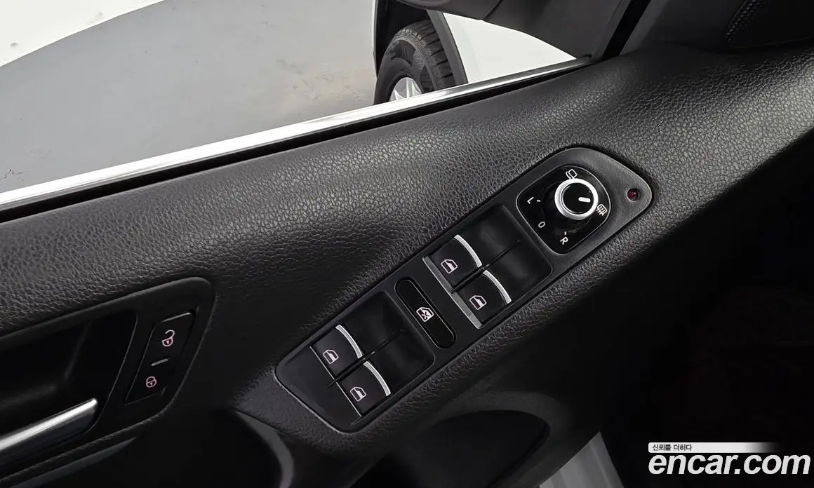 Volkswagen Tiguan 2015 2.0 автомат (гидро), фото 18