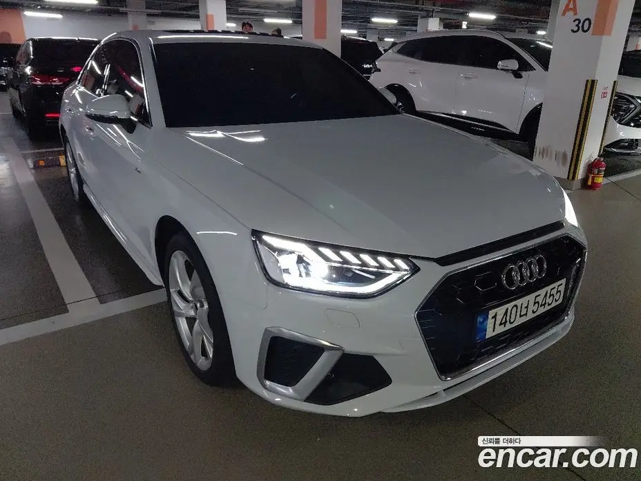 Audi A4 2021 2.0 автомат (гидро), фото 9