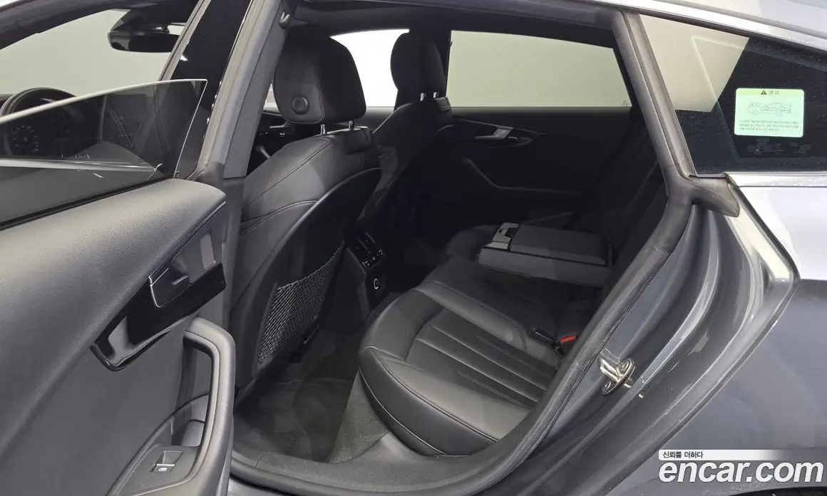 Audi A5 2019 2.0 автомат (гидро), фото 16