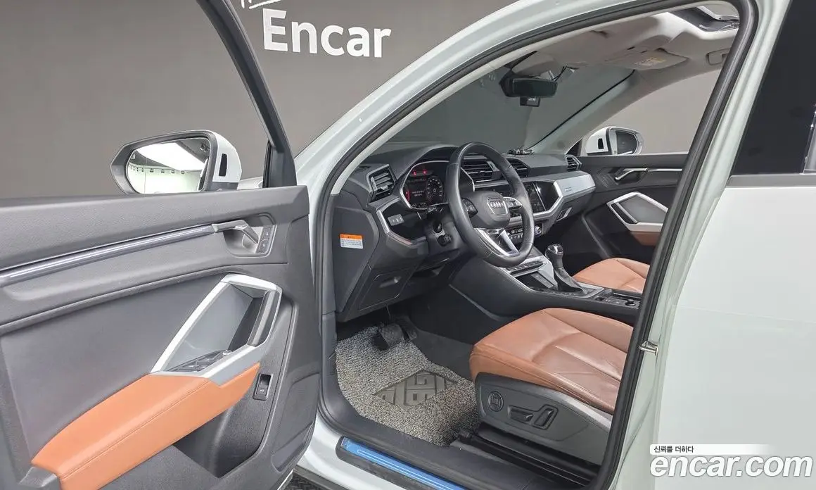 Audi Q3 2022 2.0 автомат (гидро), фото 18