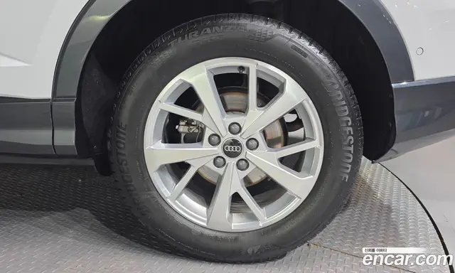 Audi Q3 2022 2.0 автомат (гидро), миниатюра 7