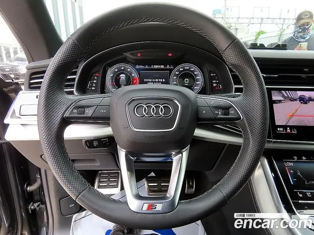 Audi Q8 2021 3.0 автомат (гидро), миниатюра 8