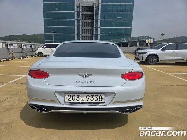 Bentley Continental 2022 4.0 автомат (гидро), миниатюра 4 Bentley Continental 2022 4.0 автомат (гидро), миниатюра 4