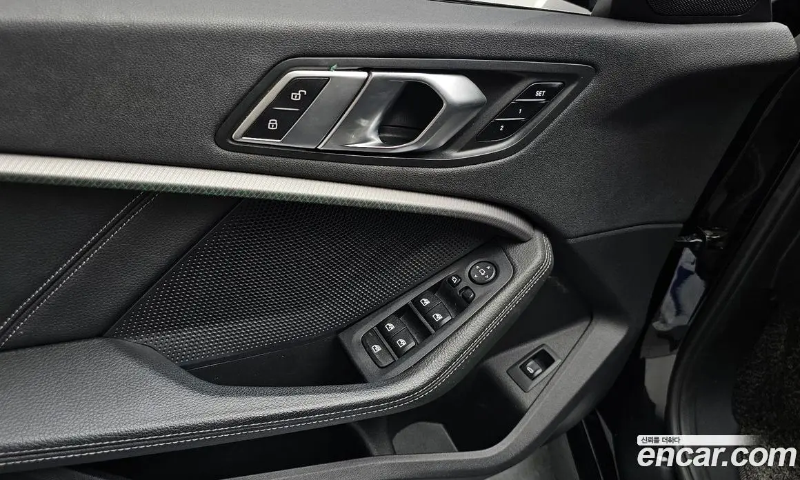 BMW 1 серия 2022 2.0 автомат (гидро), фото 24