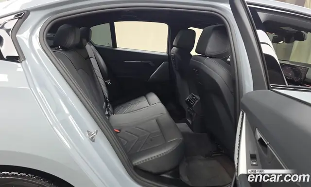 BMW 5 серия 2024 2.0 автомат (гидро), миниатюра 12