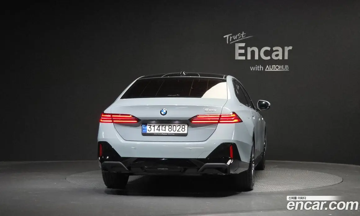 BMW 5 серия 2024 2.0 автомат (гидро), фото 4