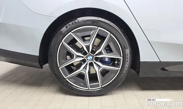 BMW 5 серия 2024 2.0 автомат (гидро), миниатюра 5