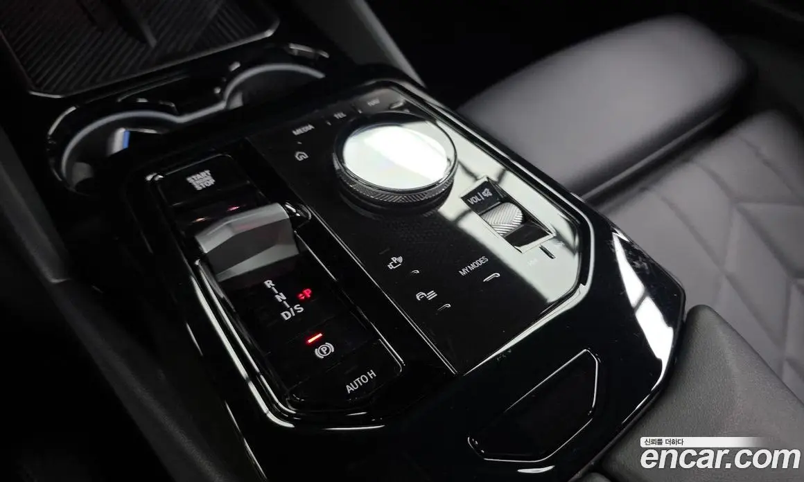 BMW 5 серия 2024 2.0 автомат (гидро), фото 9