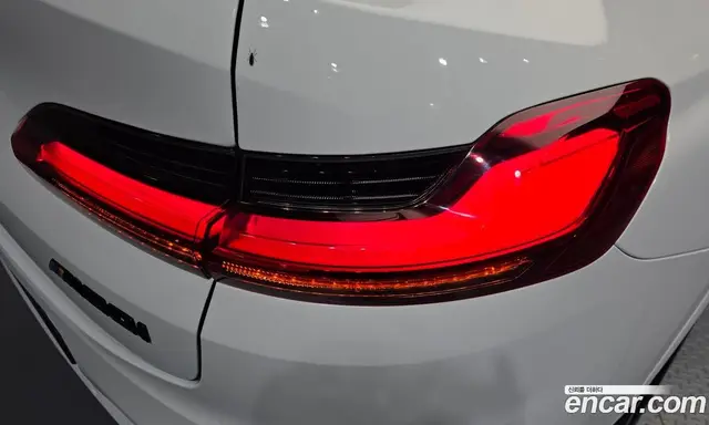 BMW X4 2021 2.0 автомат (гидро), миниатюра 9
