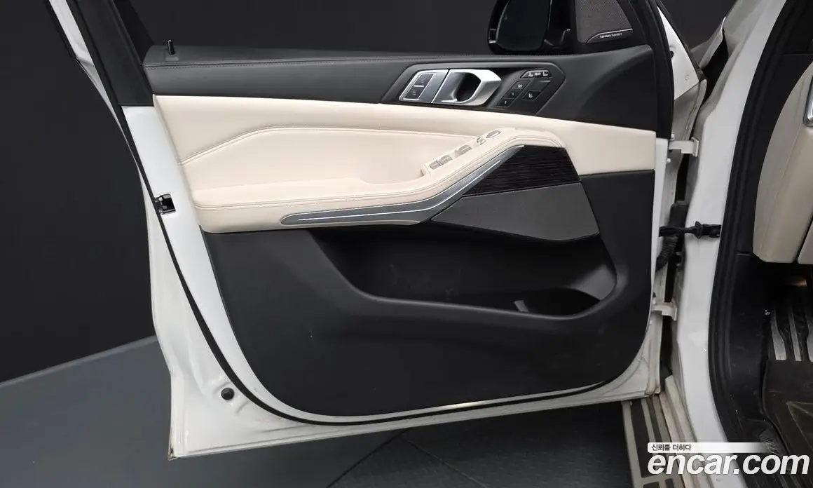 BMW X7 2020 3.0 автомат (гидро), фото 14