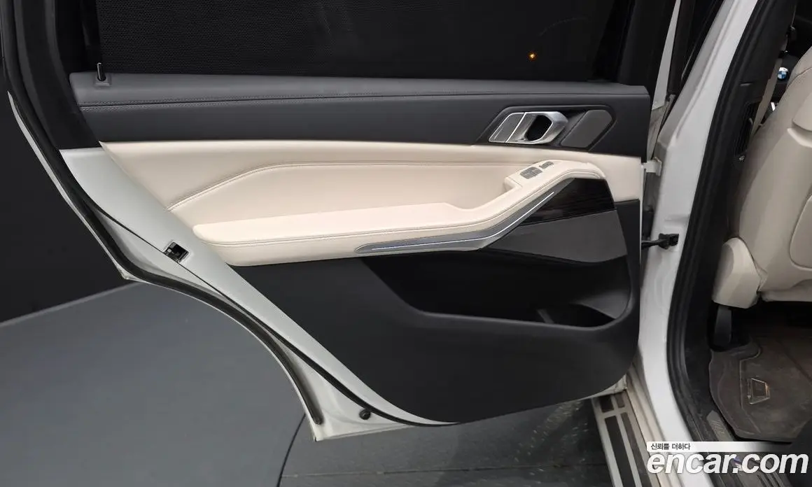 BMW X7 2020 3.0 автомат (гидро), фото 15