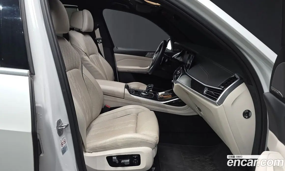 BMW X7 2020 3.0 автомат (гидро), фото 18