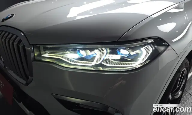 BMW X7 2020 3.0 автомат (гидро), миниатюра 8