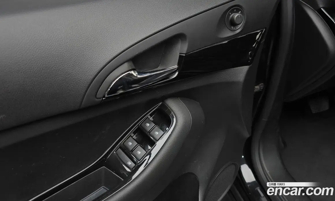 Chevrolet Orlando 2016 2.0 автомат (гидро), фото 15