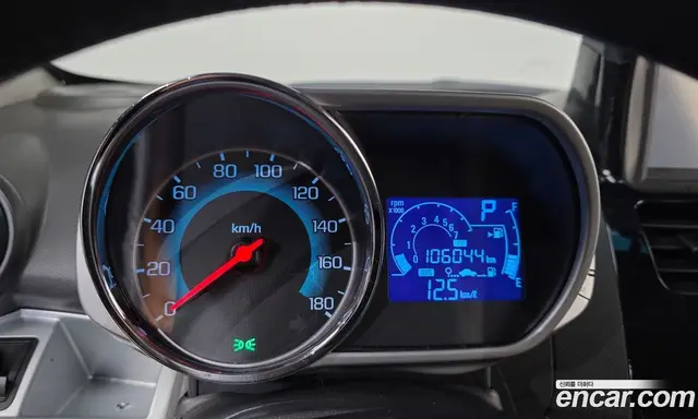 Chevrolet Spark 2014 1.0 автомат (гидро), миниатюра 8