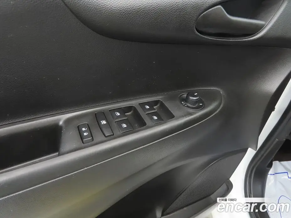 Chevrolet Spark 2016 1.0 автомат (гидро), фото 12