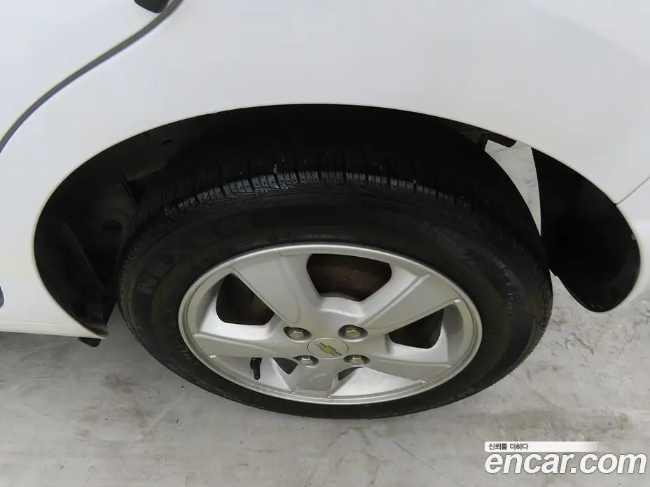 Chevrolet Spark 2016 1.0 автомат (гидро), фото 19