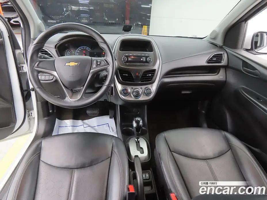 Chevrolet Spark 2016 1.0 автомат (гидро), фото 7