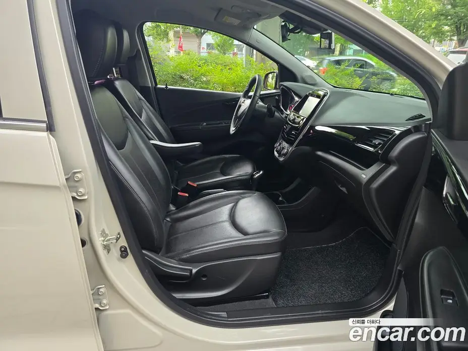 Chevrolet Spark 2016 1.0 автомат (гидро), фото 14