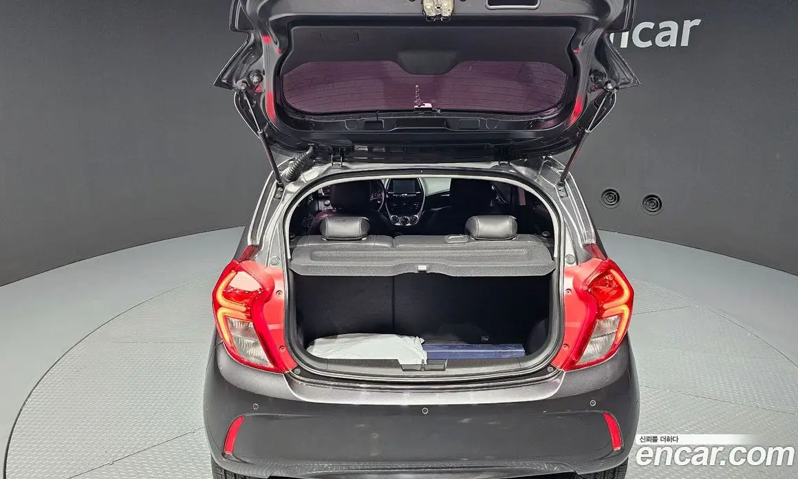 Chevrolet Spark 2016 1.0 автомат (гидро), фото 20