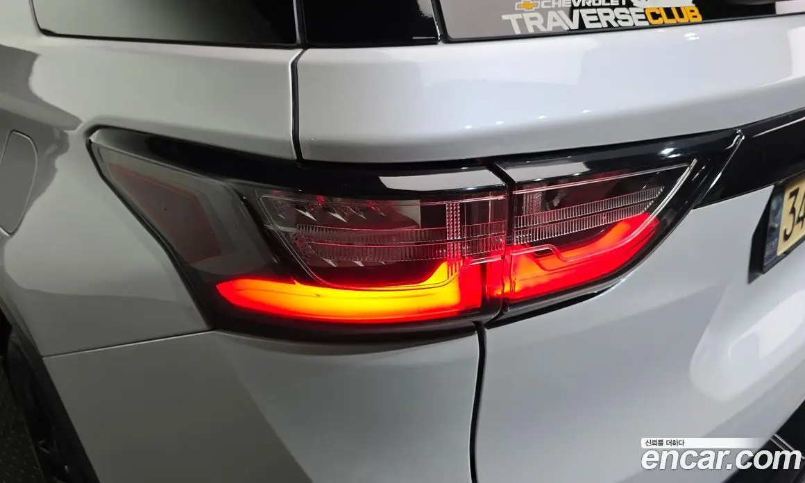 Chevrolet Traverse 2021 3.6 автомат (гидро), фото 9
