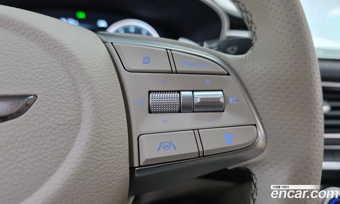 Genesis G70 2022 2.0 автомат (гидро), фото 24