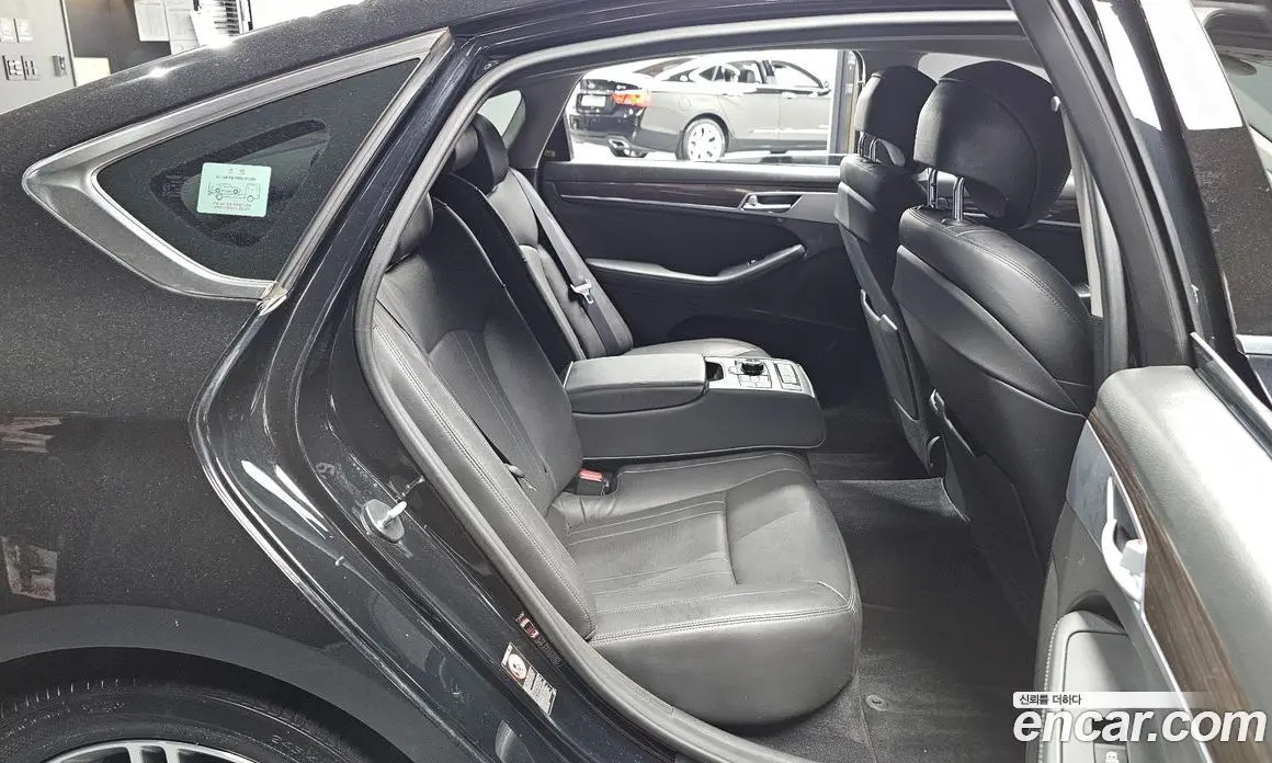 Genesis G80 2016 3.3 автомат (гидро), фото 17