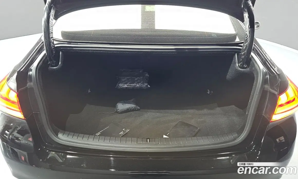 Genesis G80 2016 3.3 автомат (гидро), фото 26