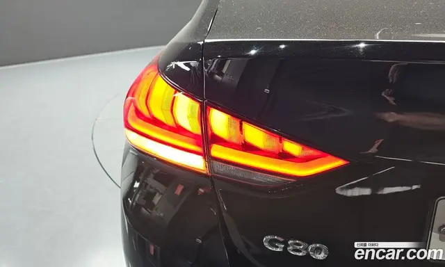 Genesis G80 2016 3.3 автомат (гидро), миниатюра 9