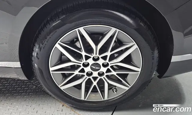 Genesis G80 2025 2.5 автомат (гидро), миниатюра 6