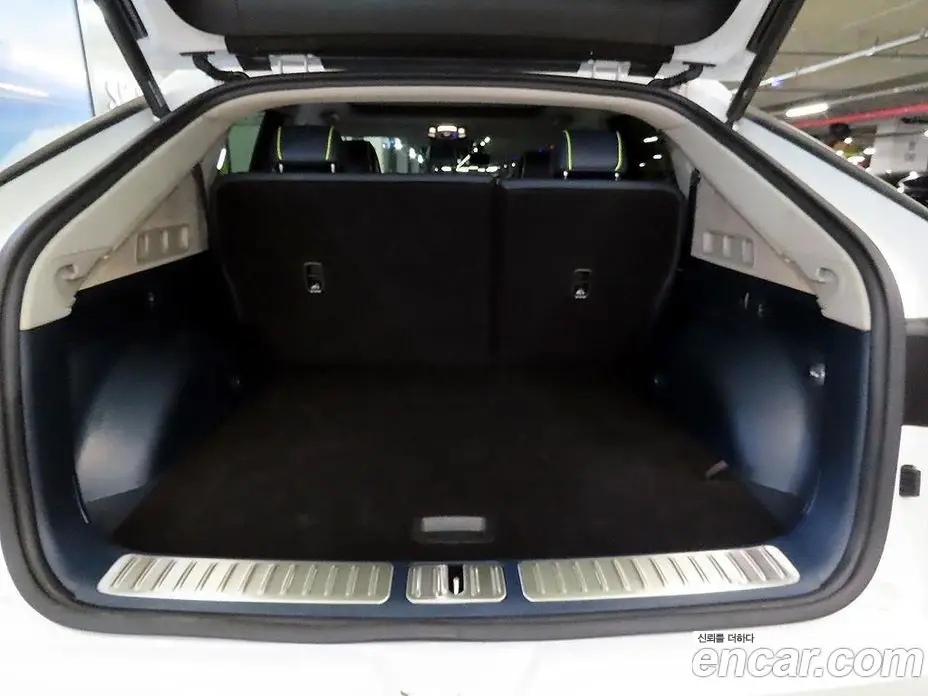 Genesis GV60 2022 автомат (гидро), фото 15