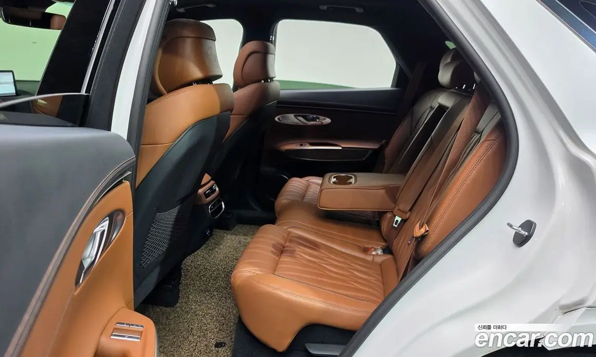 Genesis GV70 2022 2.5 автомат (гидро), фото 16