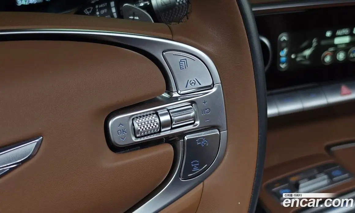Genesis GV70 2022 2.5 автомат (гидро), фото 18