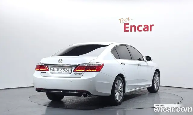 Honda Accord 2015 2.4 автомат (гидро), миниатюра 2