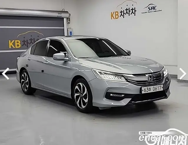 Honda Accord 2016 2.4 автомат (гидро), миниатюра 4
