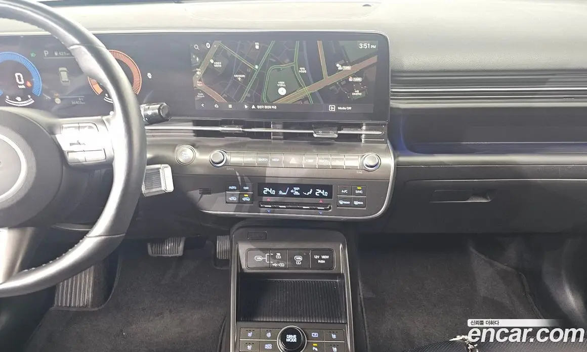 Hyundai Kona 2024 1.6 автомат (гидро), фото 14