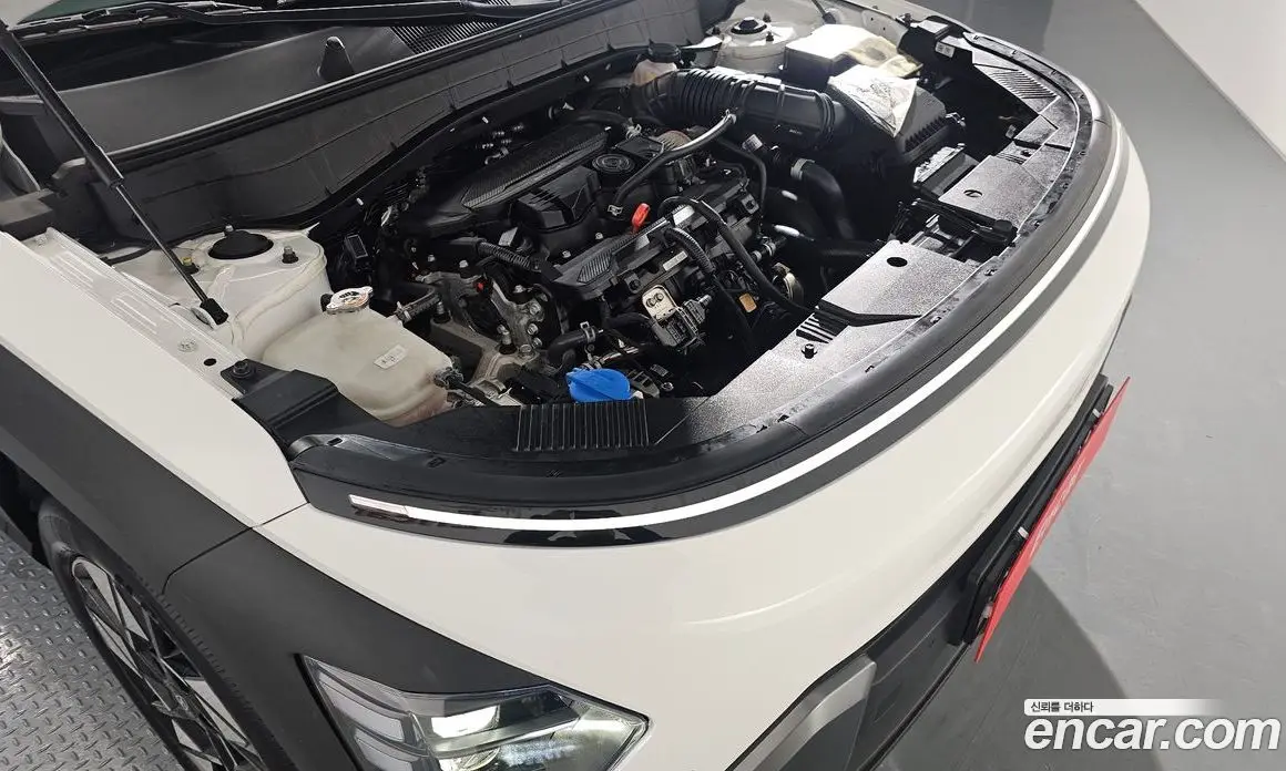Hyundai Kona 2024 1.6 автомат (гидро), фото 6