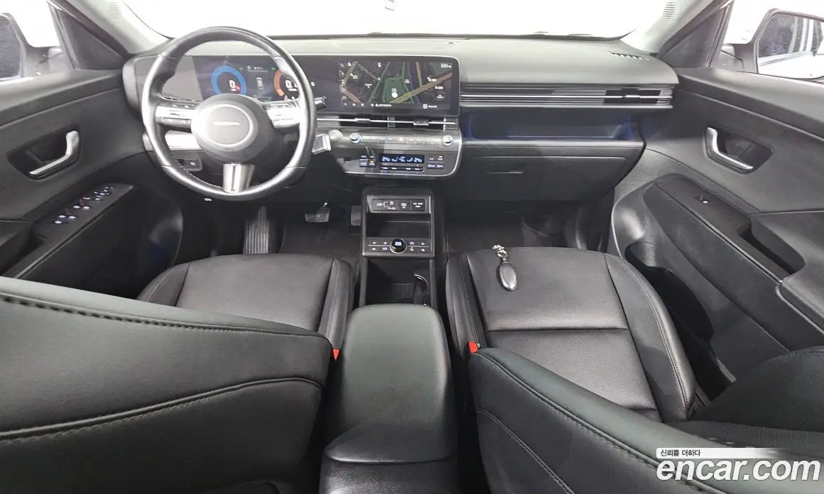 Hyundai Kona 2024 1.6 автомат (гидро), фото 7