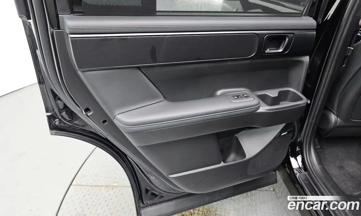 Hyundai Santa Fe 2024 2.5 автомат (гидро), фото 15
