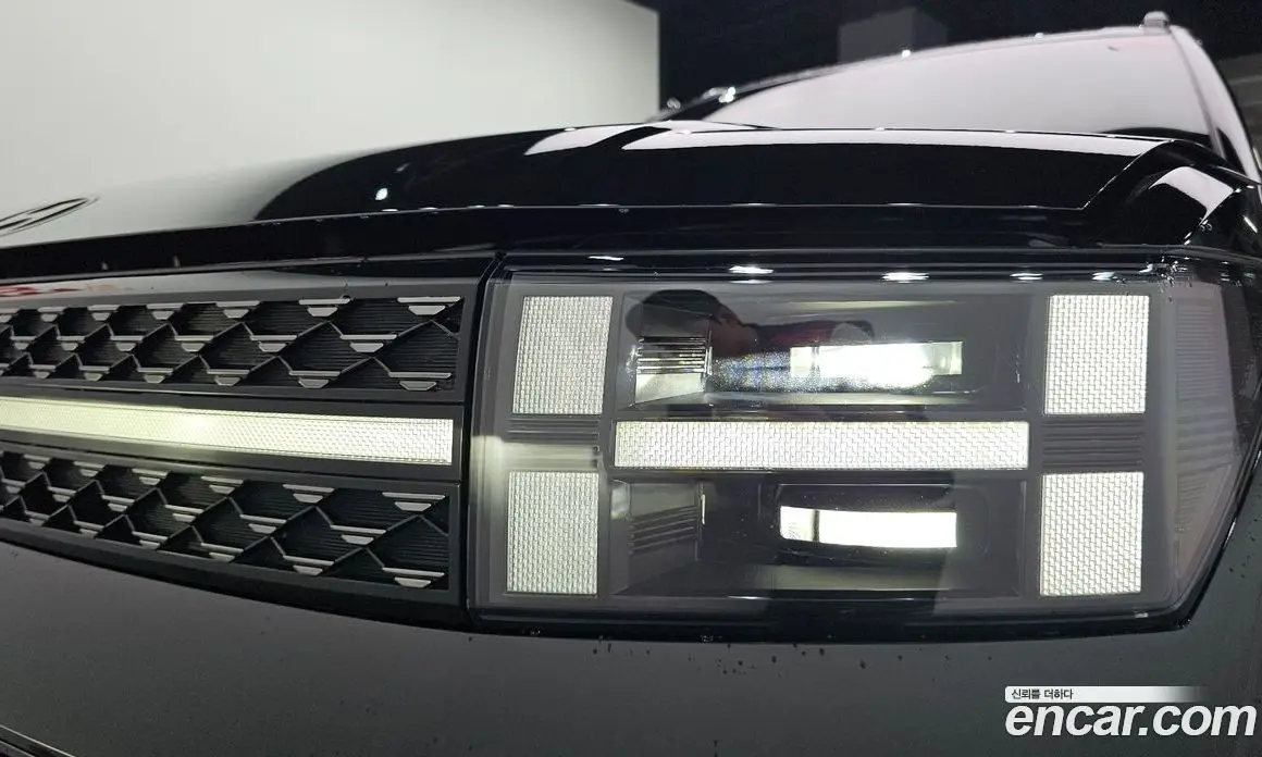 Hyundai Santa Fe 2024 2.5 автомат (гидро), фото 8