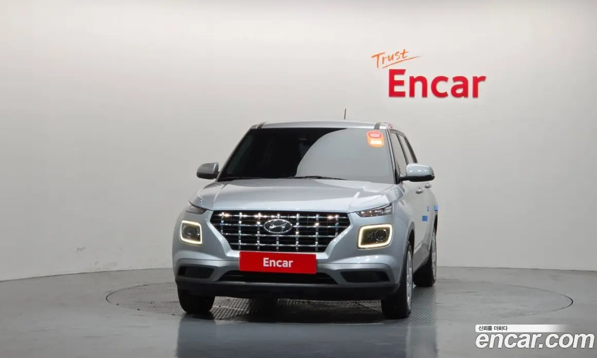 Hyundai Venue 2022 1.6 автомат (гидро), фото 3