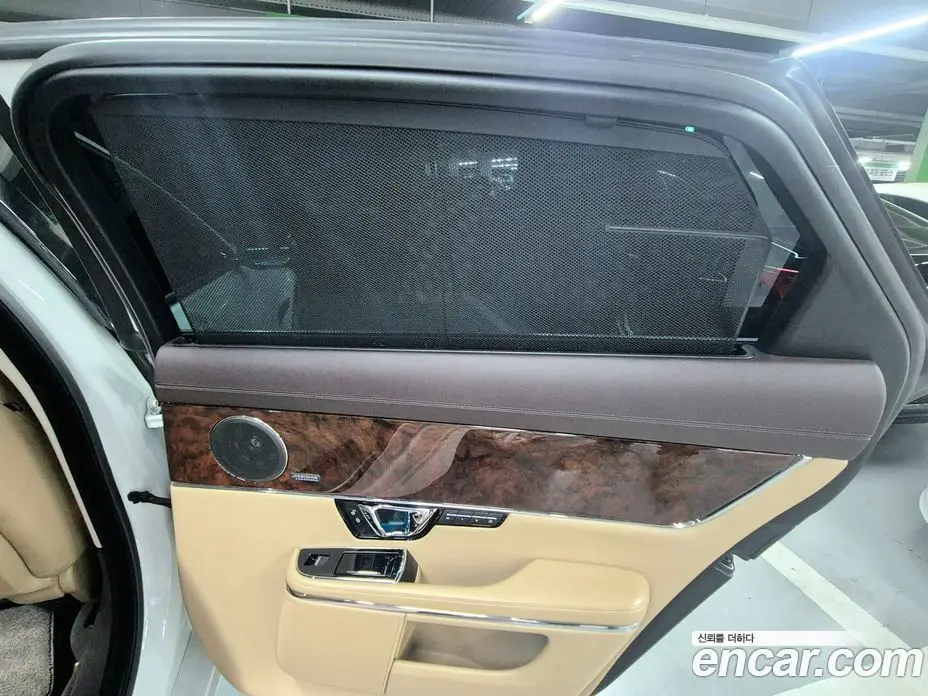 Jaguar XJ 2014 3.0 автомат (гидро), фото 13 Jaguar XJ 2014 3.0 автомат (гидро), фото 13