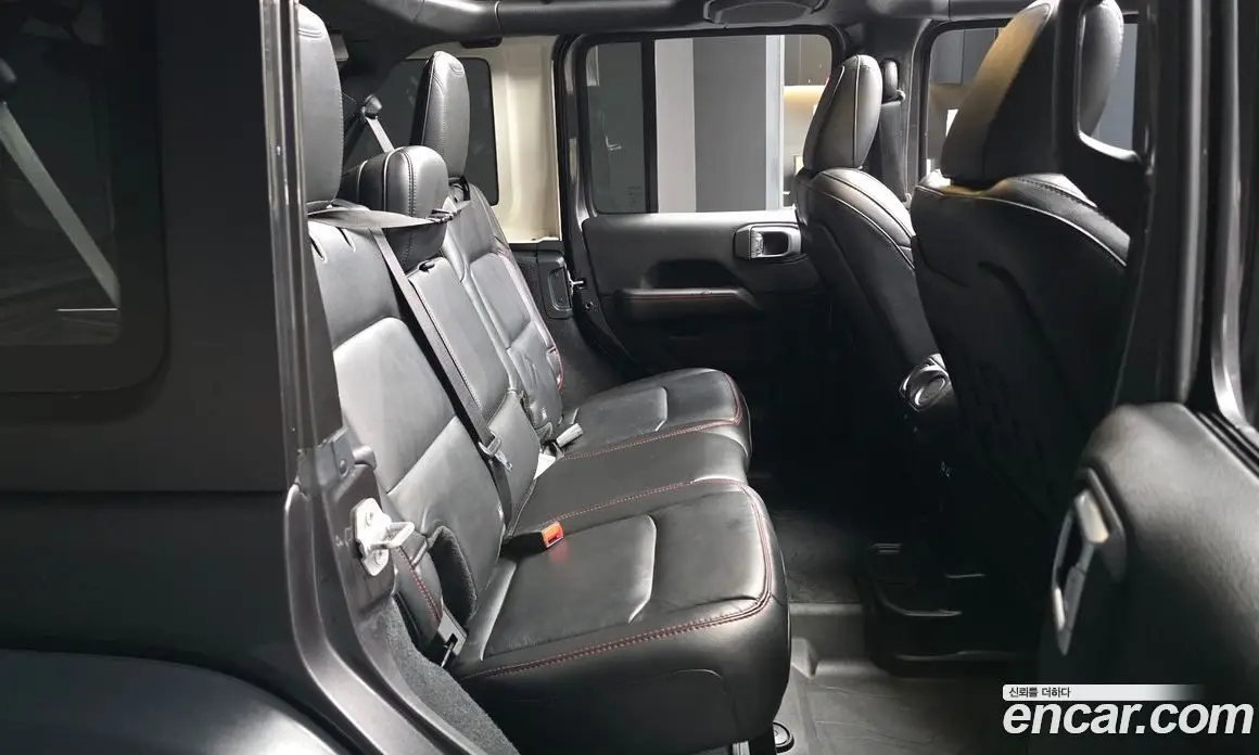 Jeep Wrangler 2020 2.0 автомат (гидро), фото 12