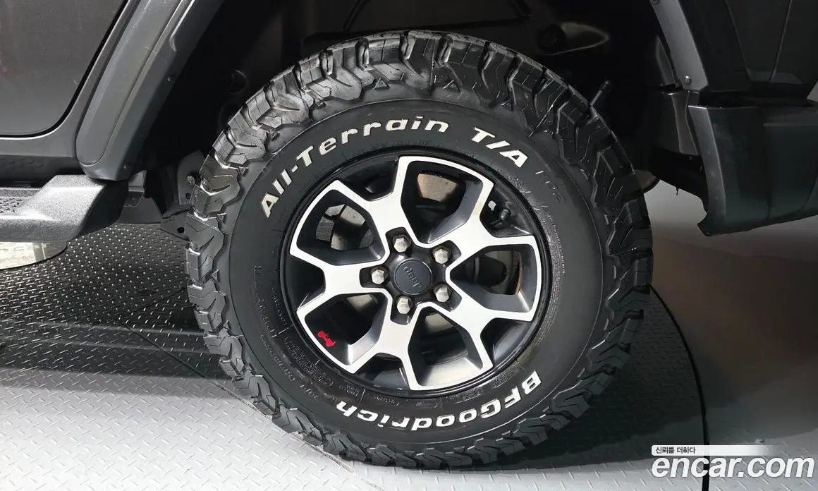 Jeep Wrangler 2020 2.0 автомат (гидро), фото 5
